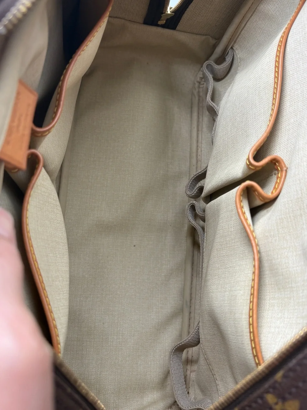 Louis Vuitton Deauville Monogram M47270